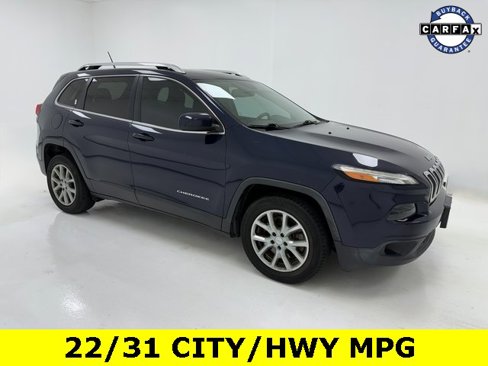 Used 2016 Jeep Cherokee Latitude image 1