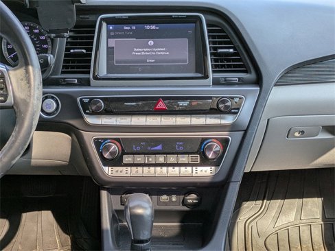 Used 2018 Hyundai Sonata Limited w/ Limited Ultimate Package 03 image 17