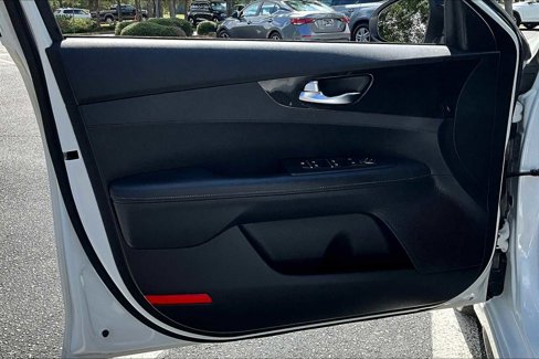 Used 2021 Kia Forte GT-Line image 20