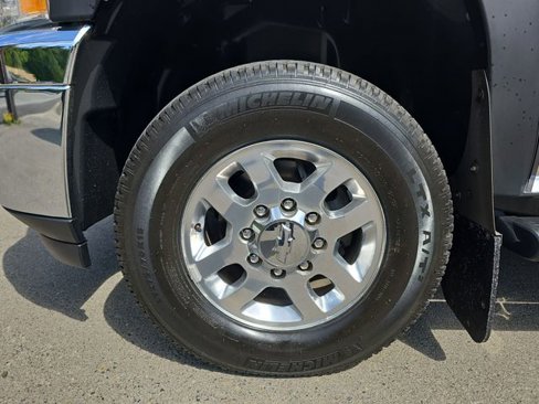 Used 2011 Chevrolet Silverado 3500 LTZ image 37