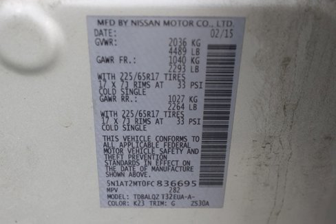 Used 2015 Nissan Rogue SV w/ SV Moonroof Package image 33