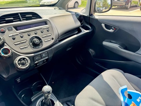 Used 2010 Honda Fit image 30
