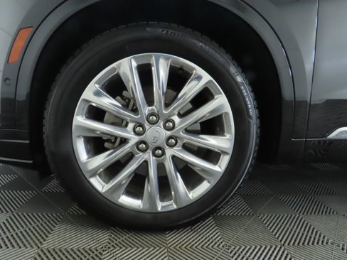 Used 2020 Cadillac XT6 Premium Luxury image 33
