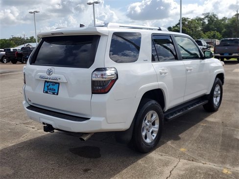 Used 2017 Toyota 4Runner SR5 Premium image 5