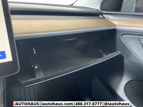 Used 2024 Tesla Model Y Long Range image 41