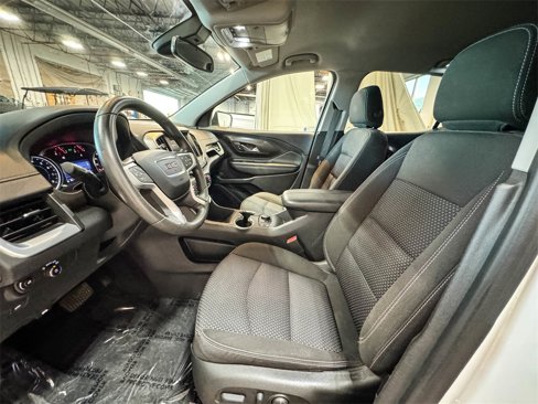 Certified 2022 GMC Terrain SLE w/ Driver Convenience Package image 18