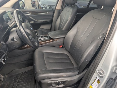 Used 2015 BMW X5 xDrive35i image 9