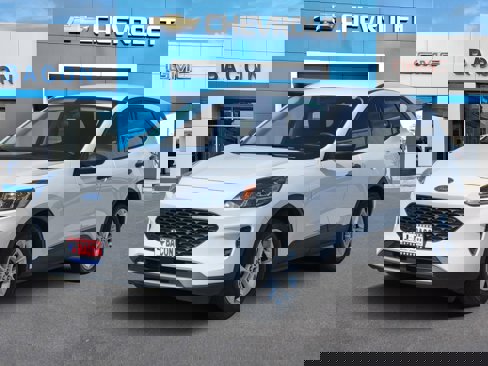 Used 2021 Ford Escape S image 1