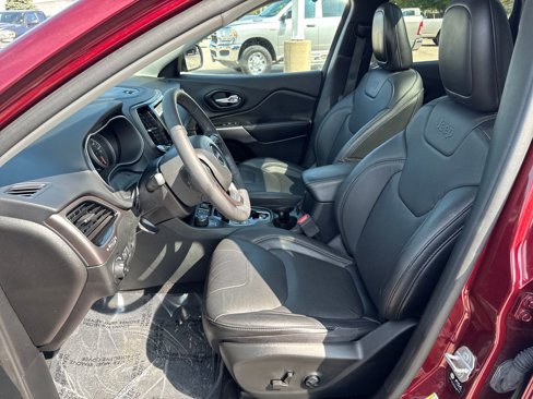Certified 2021 Jeep Cherokee Limited w/ Mopar Interior Package image 10