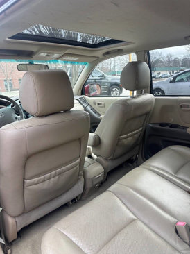 Used 2004 Toyota Highlander Limited image 12