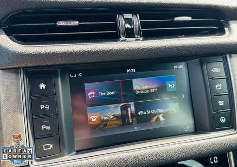 Used 2016 Jaguar XF S image 18