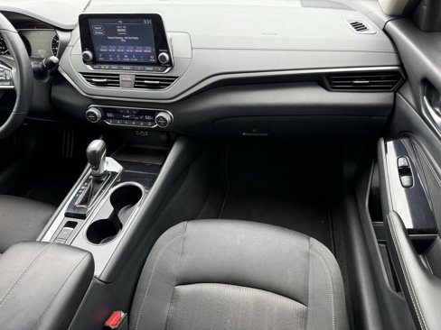 Used 2020 Nissan Altima 2.5 SV image 11