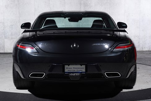 Used 2015 Mercedes-Benz SLS AMG GT Final Edition image 13