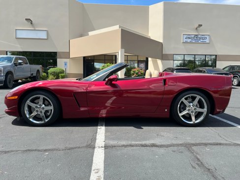 Used 2007 Chevrolet Corvette Premium Conv w/ 3LT w/ Preferred Equipment Group image 6