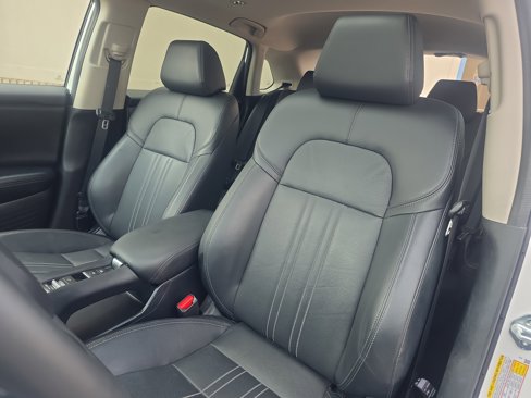 Used 2023 Honda HR-V EX-L image 11