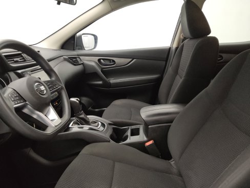 Used 2019 Nissan Rogue Sport S w/ Appearance Package image 17