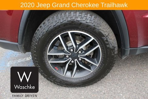 Used 2020 Jeep Grand Cherokee Trailhawk w/ Trailhawk Luxury Group image 14