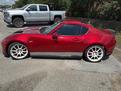 Used 2017 MAZDA MX-5 Miata RF Grand Touring image 4