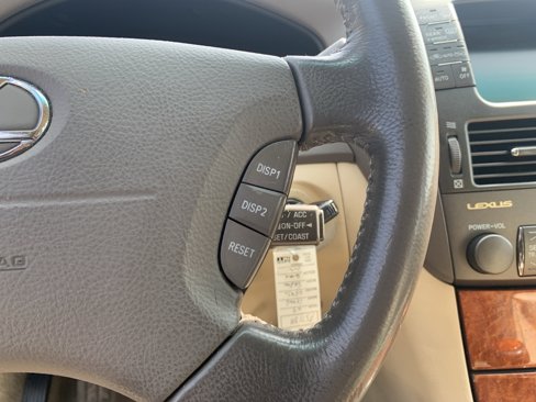 Used 2004 Lexus LS 430 image 20