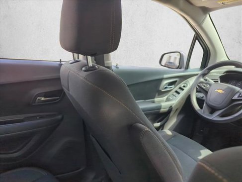 Used 2020 Chevrolet Trax LS w/ Tint and Cruise Package image 21