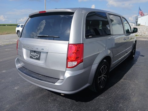 Used 2016 Dodge Grand Caravan SE image 8