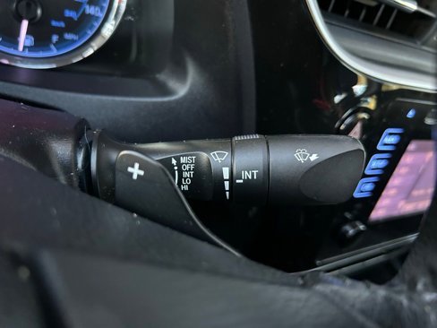 Used 2019 Toyota Corolla SE image 19