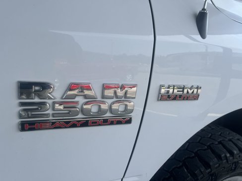 Used 2014 RAM 2500 SLT image 3