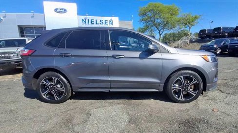 Certified 2021 Ford Edge ST image 9