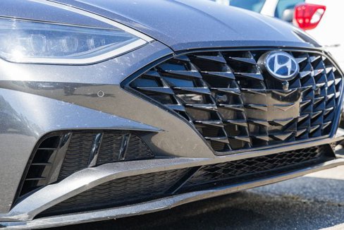 Used 2021 Hyundai Sonata Limited image 17