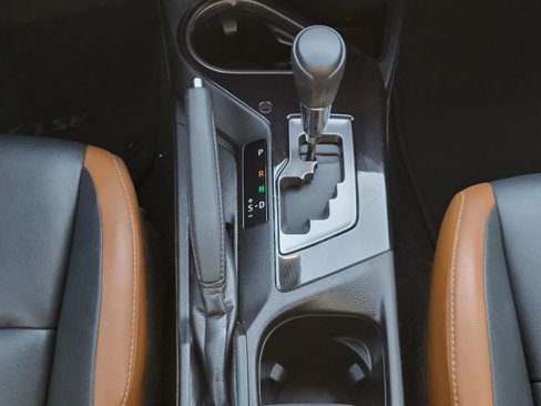 Used 2018 Toyota RAV4 SE image 28