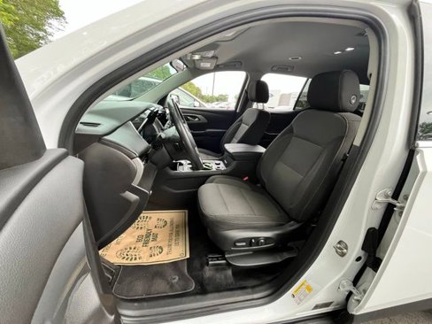 Used 2019 Chevrolet Traverse LT image 15