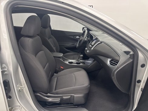 Used 2019 Chevrolet Malibu LT image 28