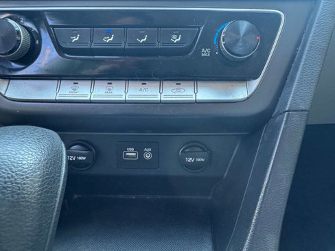Used 2018 Hyundai Sonata SE image 29
