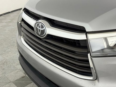 Used 2016 Toyota Highlander Limited image 37