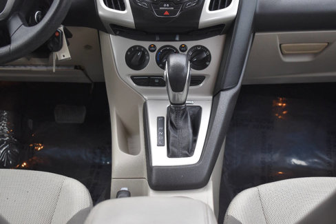 Used 2014 Ford Focus SE image 29