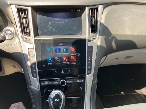 Certified 2022 INFINITI Q50 Luxe w/ Cargo Package image 6