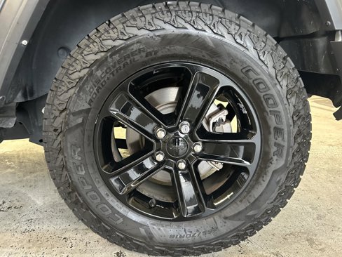 Used 2021 Jeep Wrangler Unlimited Sport image 13