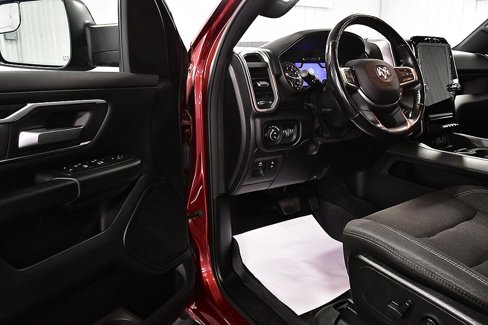 Used 2019 RAM 1500 Big Horn image 17
