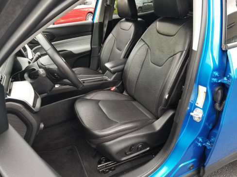Certified 2022 Jeep Compass Latitude image 8