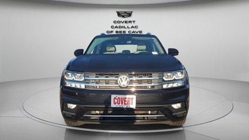 Used 2018 Volkswagen Atlas SEL w/ R-Line Package image 2