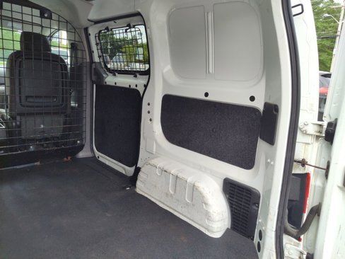 Used 2017 Chevrolet City Express LT image 15