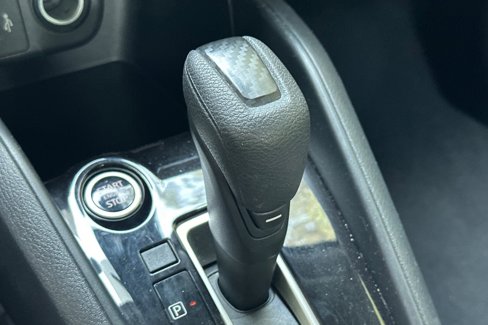 Used 2022 Nissan Versa SV w/ Trunk Package image 16