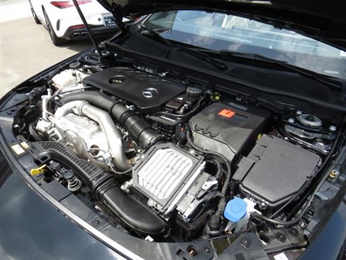 Used 2025 Mercedes-Benz CLA 250 4MATIC image 7