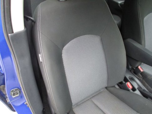 Used 2017 Nissan Versa SL image 24