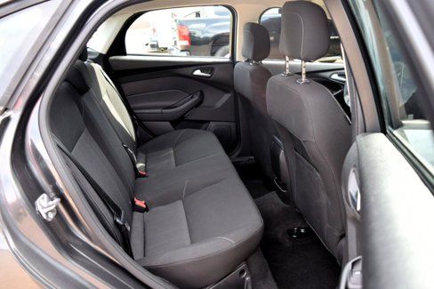Used 2018 Ford Focus SE image 15