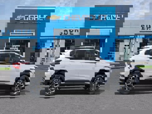 New 2025 Chevrolet Trax LT image 5