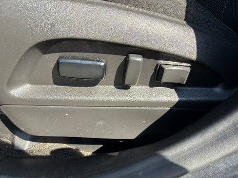Used 2017 Chevrolet Equinox LT image 21