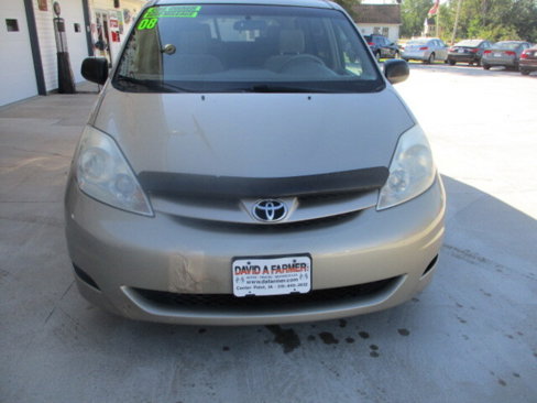 Used 2008 Toyota Sienna LE image 3
