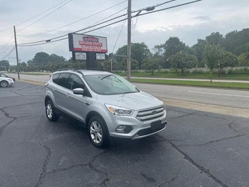 Used 2018 Ford Escape SEL w/ Ford Safe & Smart Package image 1