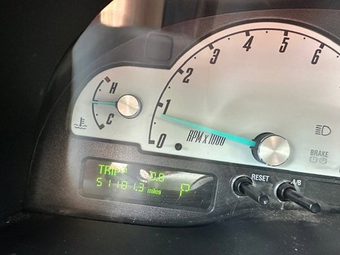 Used 2002 Ford Thunderbird image 18